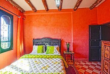 ユースホステル Jad Auberge