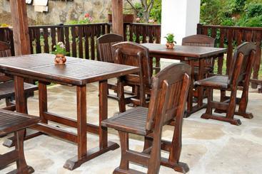 פנסיון Family Hotel And Restaurant Plamena