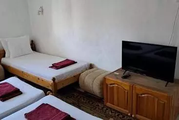Pensão стаи за гости пламена