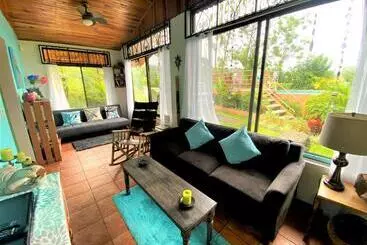 Majatalo Encantada Guest House