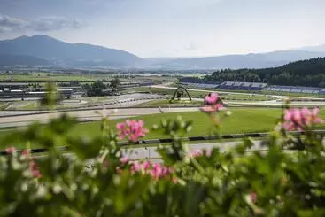 Retkeilymaja Schönberghof Spielberg