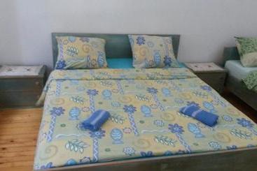 پانسیون Guesthouse Hurma Rooms