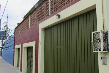 تختخواب و صبحانه Cholula Rooms