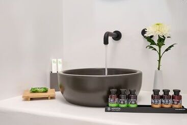 Adorno Beach Hotel And Suites