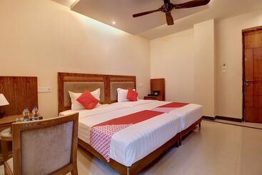 Hotel Genx By Oyo Rooms