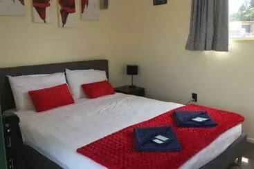 ホテル Otorohanga Kiwi Holiday Park