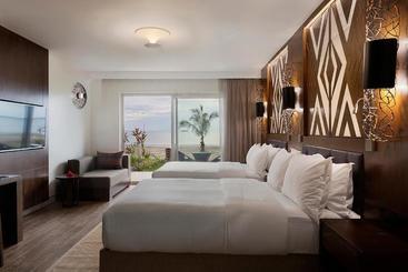 호텔 Nadi Bay Resort And Spa Fiji