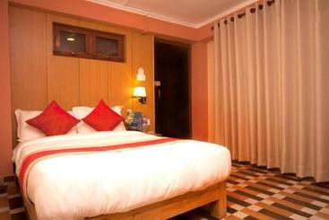 Отель Beli Nepal