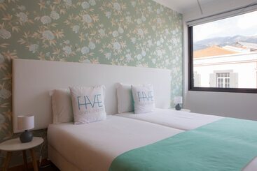 Апартаменты Five Design Rooftop By Storytellers