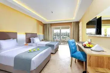 ホテル Titanic Royal Families And Couples Only