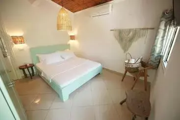 Drymades Bungalows Adults Only