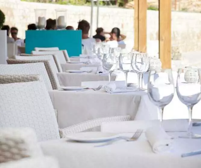 Отель Be Live Experience Costa Palma