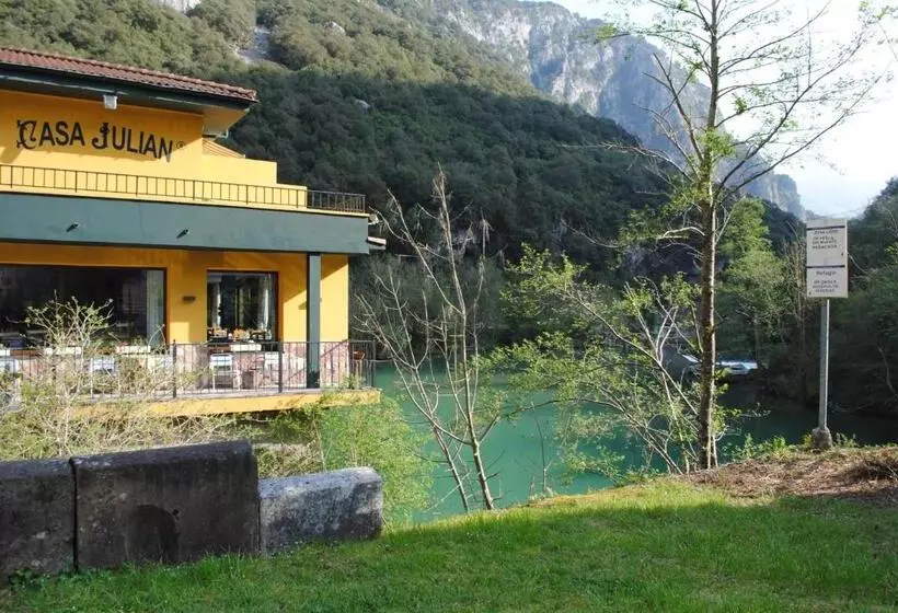 فندق Casa Julián