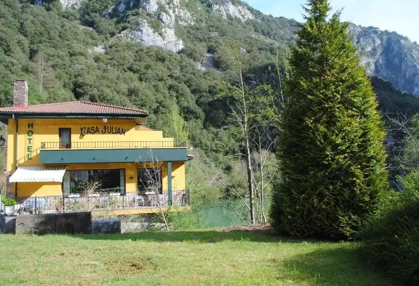 فندق Casa Julián