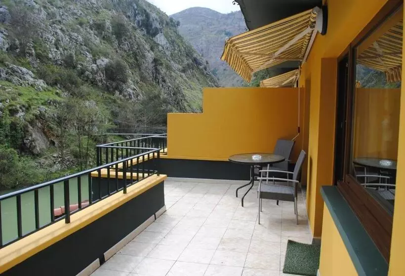 فندق Casa Julián