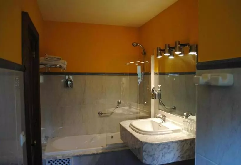 فندق Casa Julián