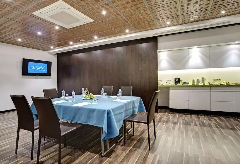 Отель Costa Azul