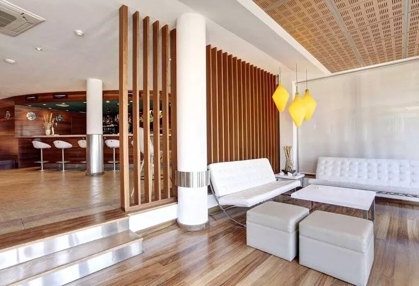 Отель Costa Azul