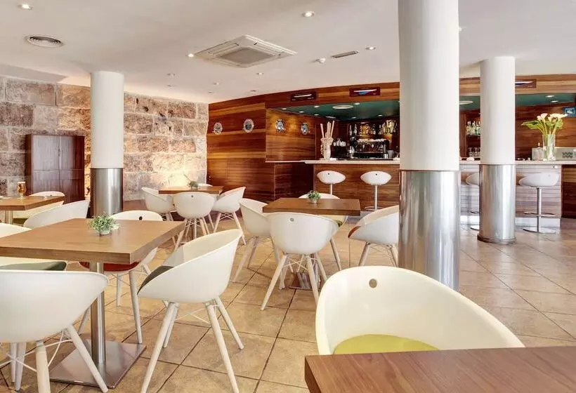 Отель Costa Azul