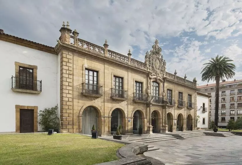 Eurostars Hotel De La Reconquista