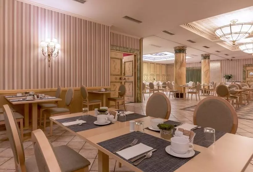 בית מלון כפרי Exe Reina Isabel