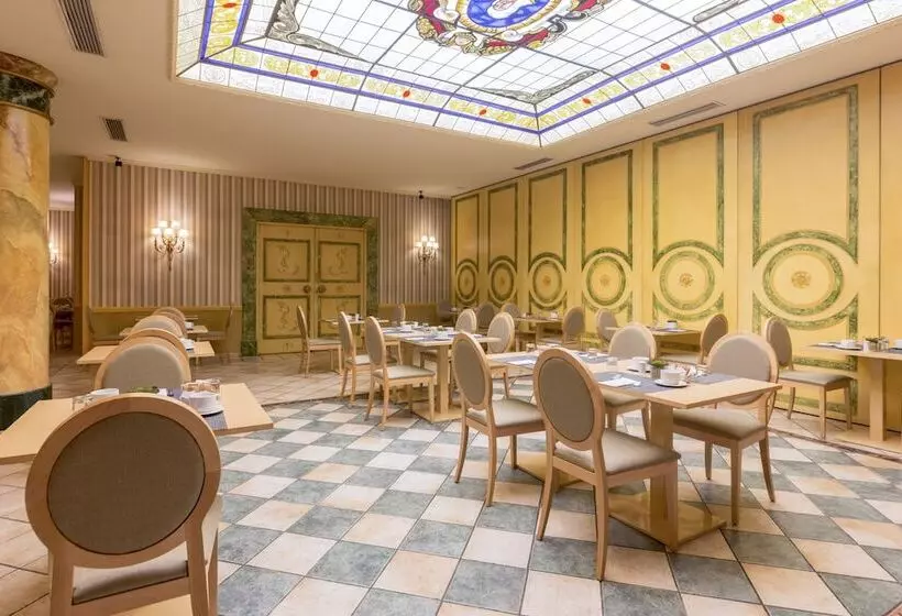 בית מלון כפרי Exe Reina Isabel