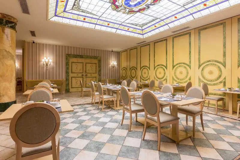 בית מלון כפרי Exe Reina Isabel