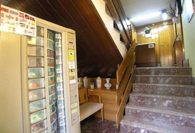 Hotel Iraipe Gorbea Auto Check In