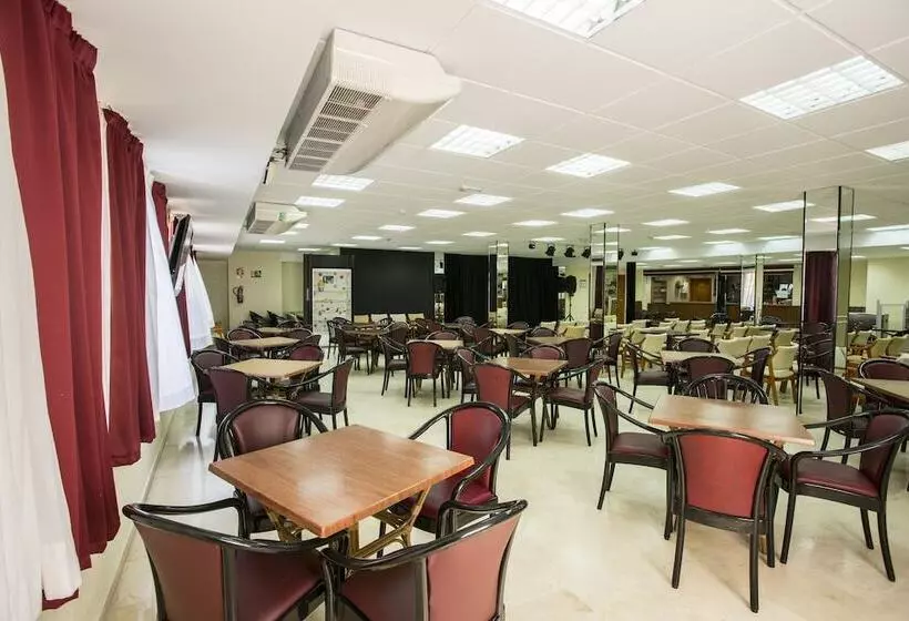 فندق Magic Villa De Benidorm