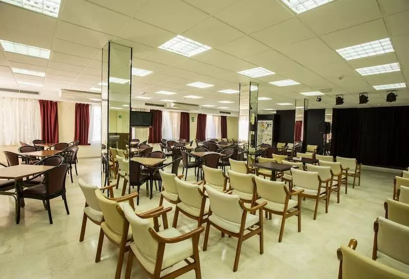 فندق Magic Villa De Benidorm