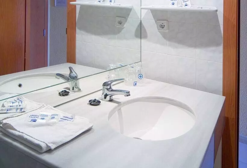 فندق Magic Villa De Benidorm