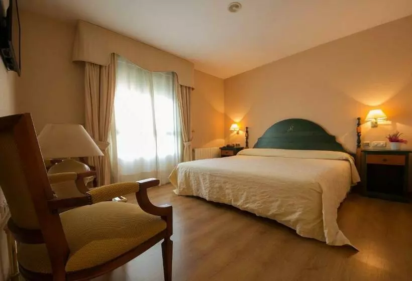 فندق Rio Badajoz