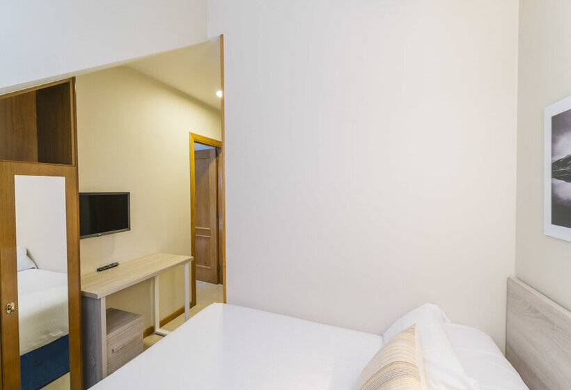 Отель Miracielos