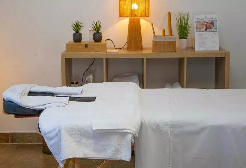 Отель Montepiedra 4    Sup