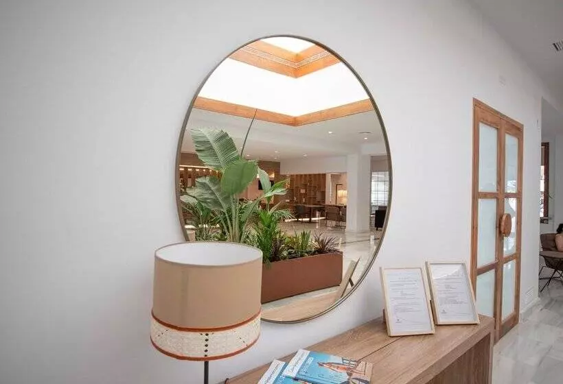 Отель Montepiedra 4    Sup