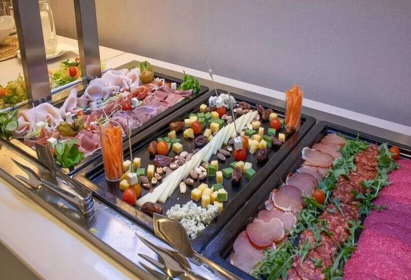 Отель Montepiedra 4    Sup