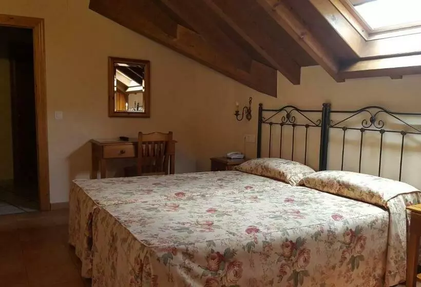 ホテル Naranjo De Bulnes