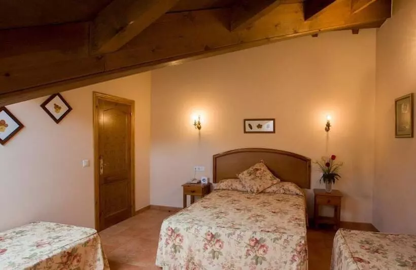 ホテル Naranjo De Bulnes