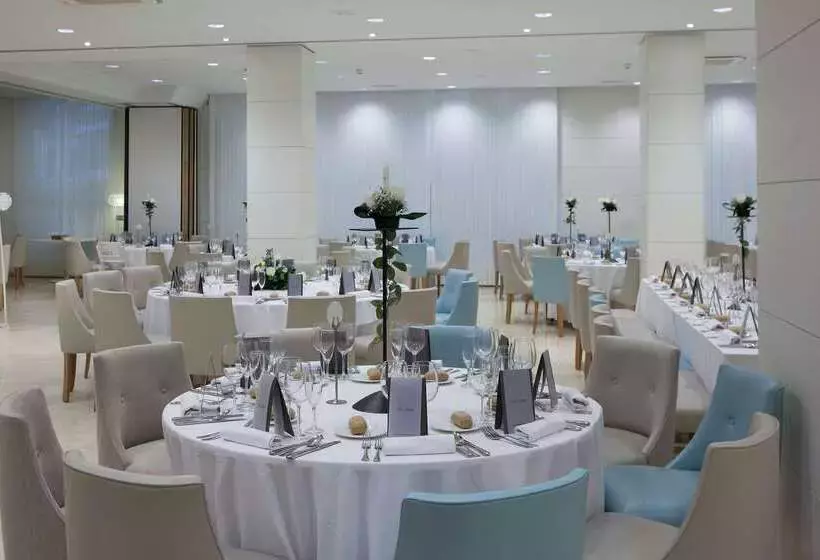 Hotel NH Canciller Ayala Vitoria