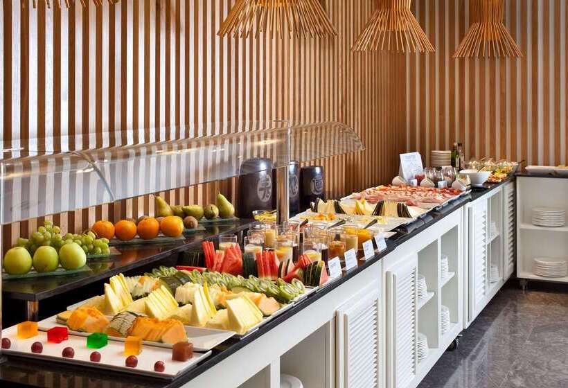 Hotel NH Canciller Ayala Vitoria