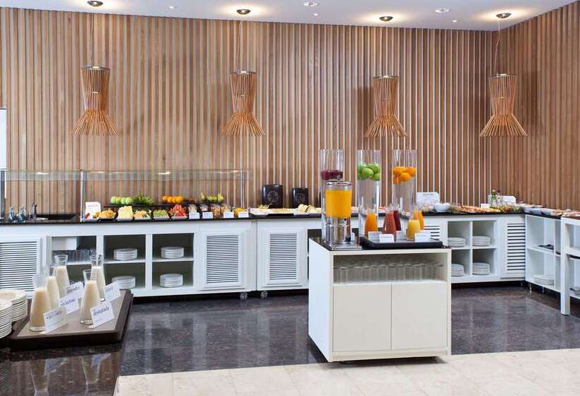 Hotel NH Canciller Ayala Vitoria