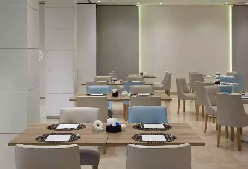 Hotel NH Canciller Ayala Vitoria