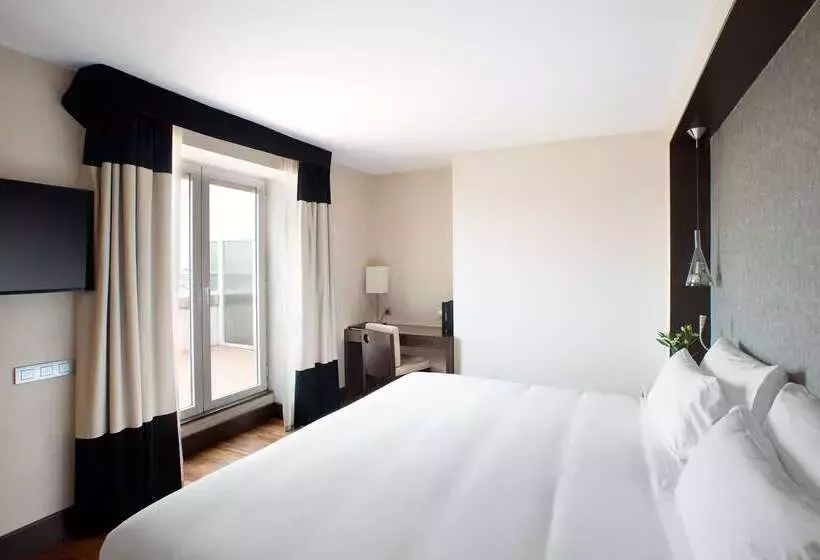 Hotel NH Canciller Ayala Vitoria