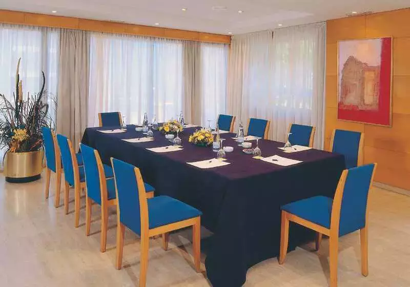 Hotel NH Canciller Ayala Vitoria