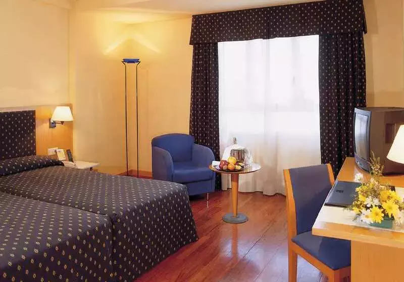 Hotel NH Canciller Ayala Vitoria