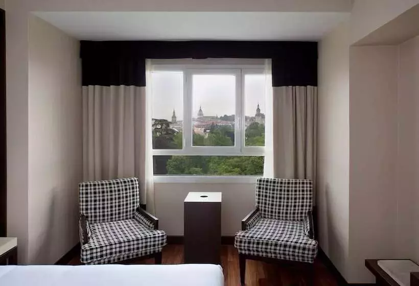 Hotel NH Canciller Ayala Vitoria