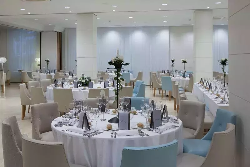 Hotel NH Canciller Ayala Vitoria