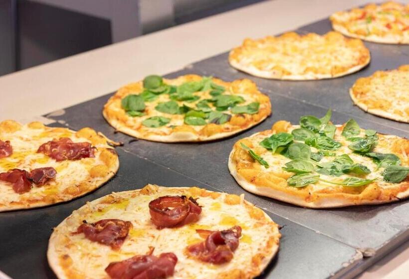 هتل Palia Maria Eugenia