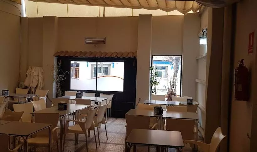 Отель Santa Ana