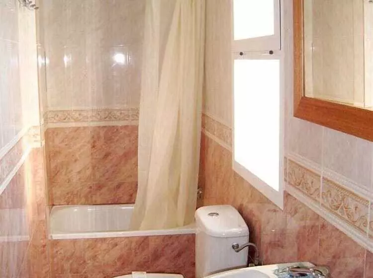 Отель Santa Ana